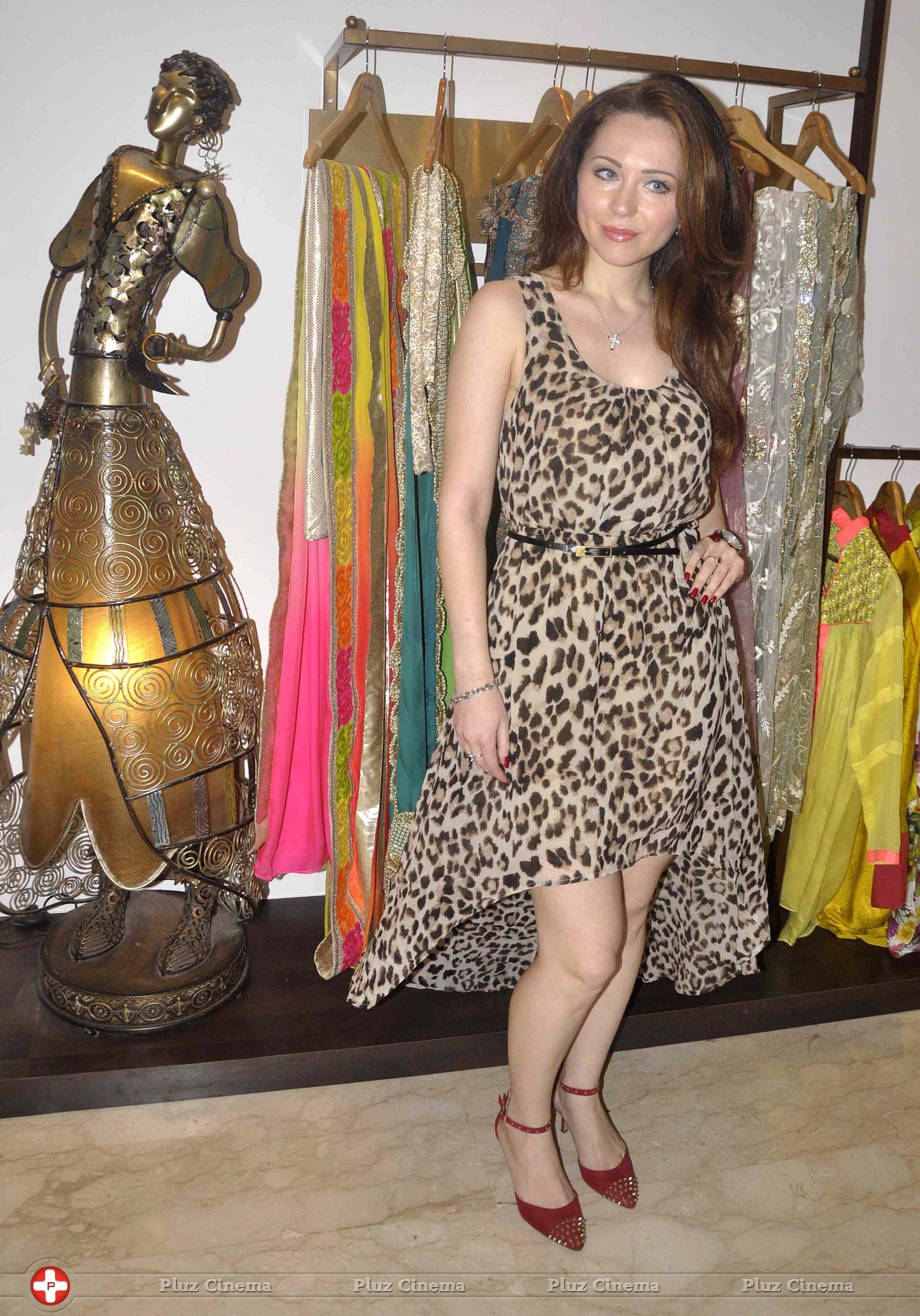Saidah Jules - Amy Billimoria Unveils Diwali Fashion Festive Collection Photos | Picture 615340