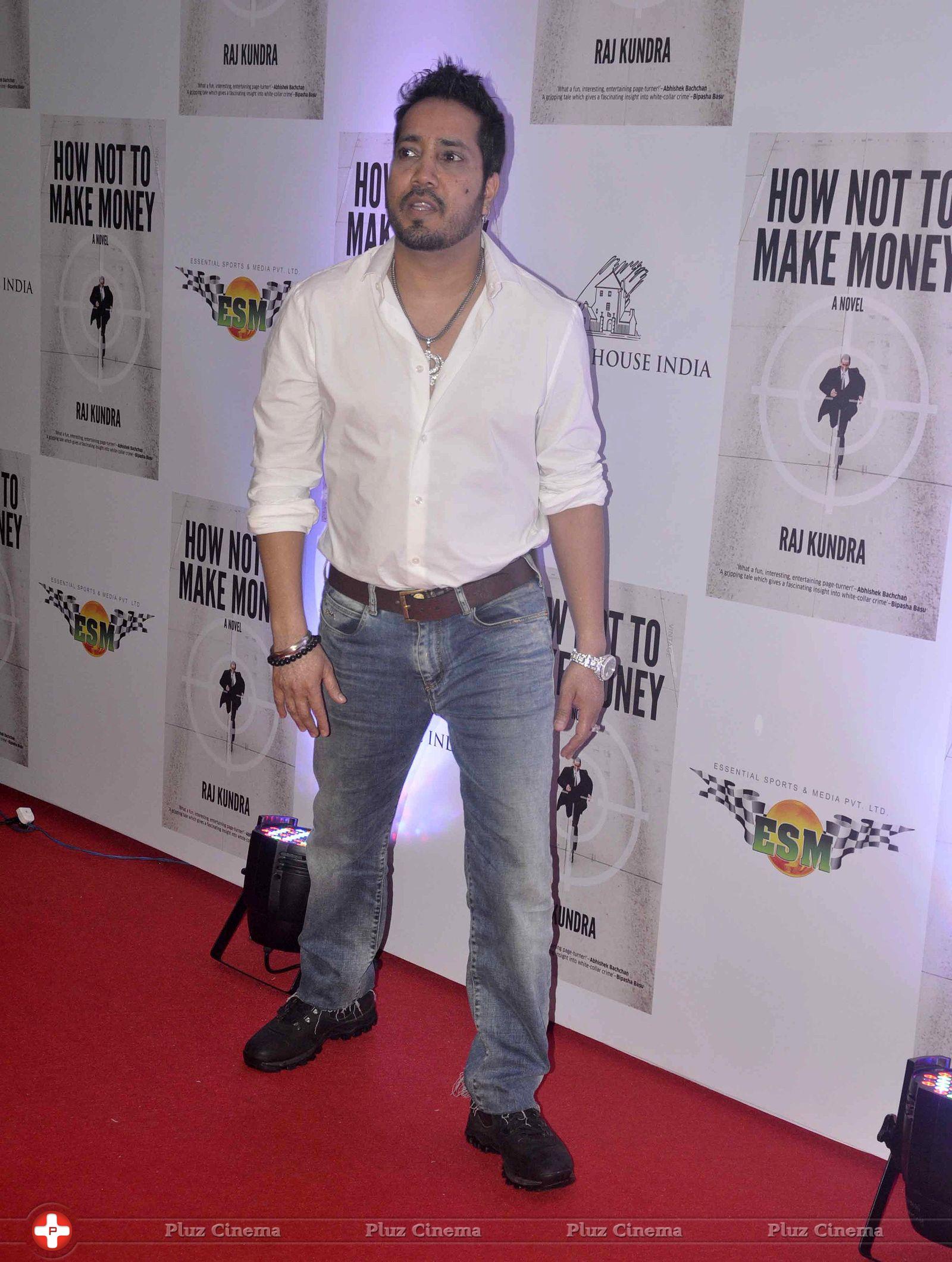 Mika Singh - Success Party of Raj Kundra Book How Not To Make Money Photos | Picture 619075