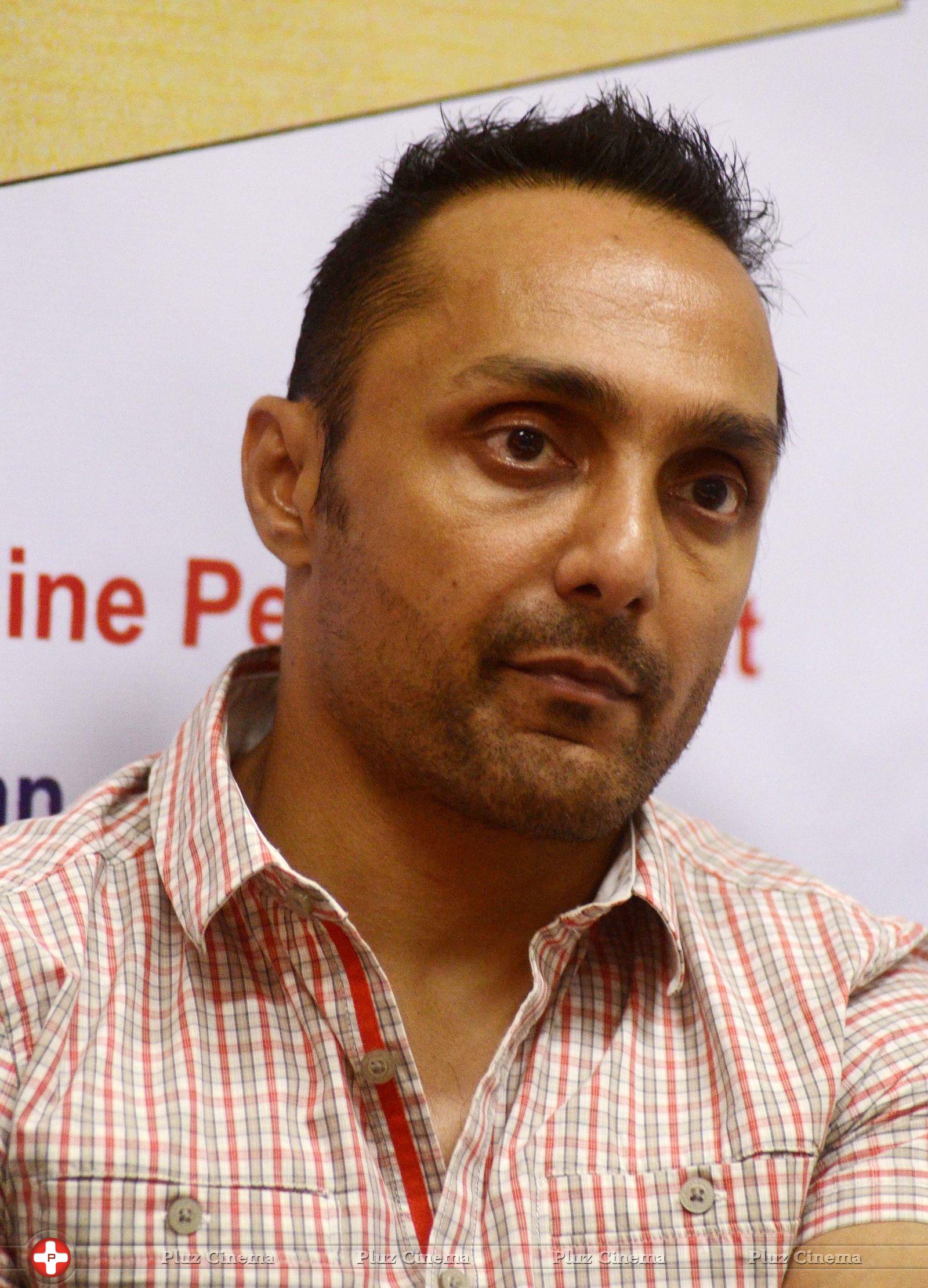 Rahul Bose - Rahul Bose at The Launch of Postcard Campaign Photos | Picture 619900