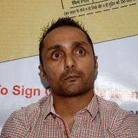 Rahul Bose - Rahul Bose at The Launch of Postcard Campaign Photos | Picture 619894