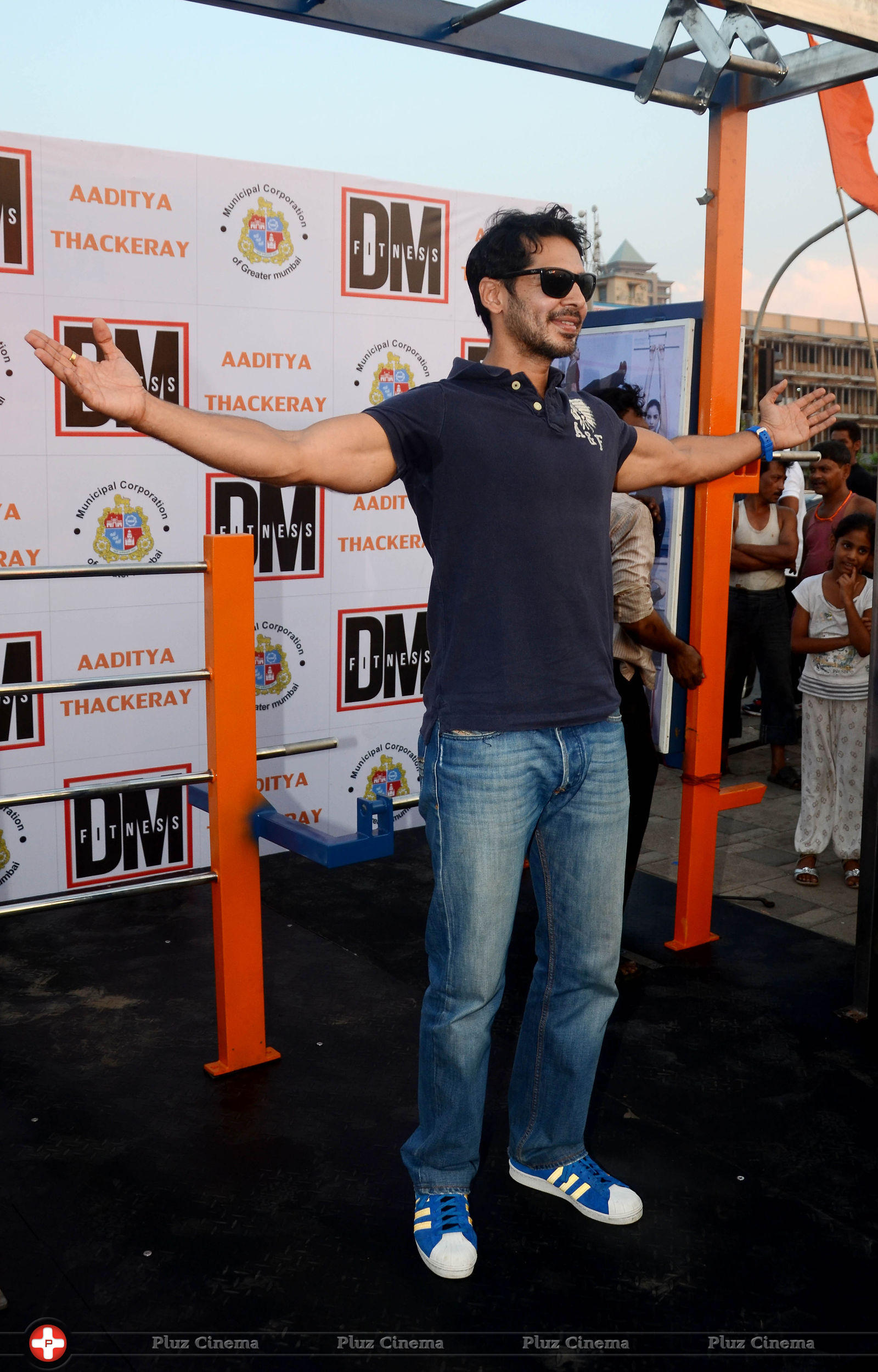 Dino Morea - Abhishek Bachchan Launches Dino Morea DM Fitness Studio Photos | Picture 621004