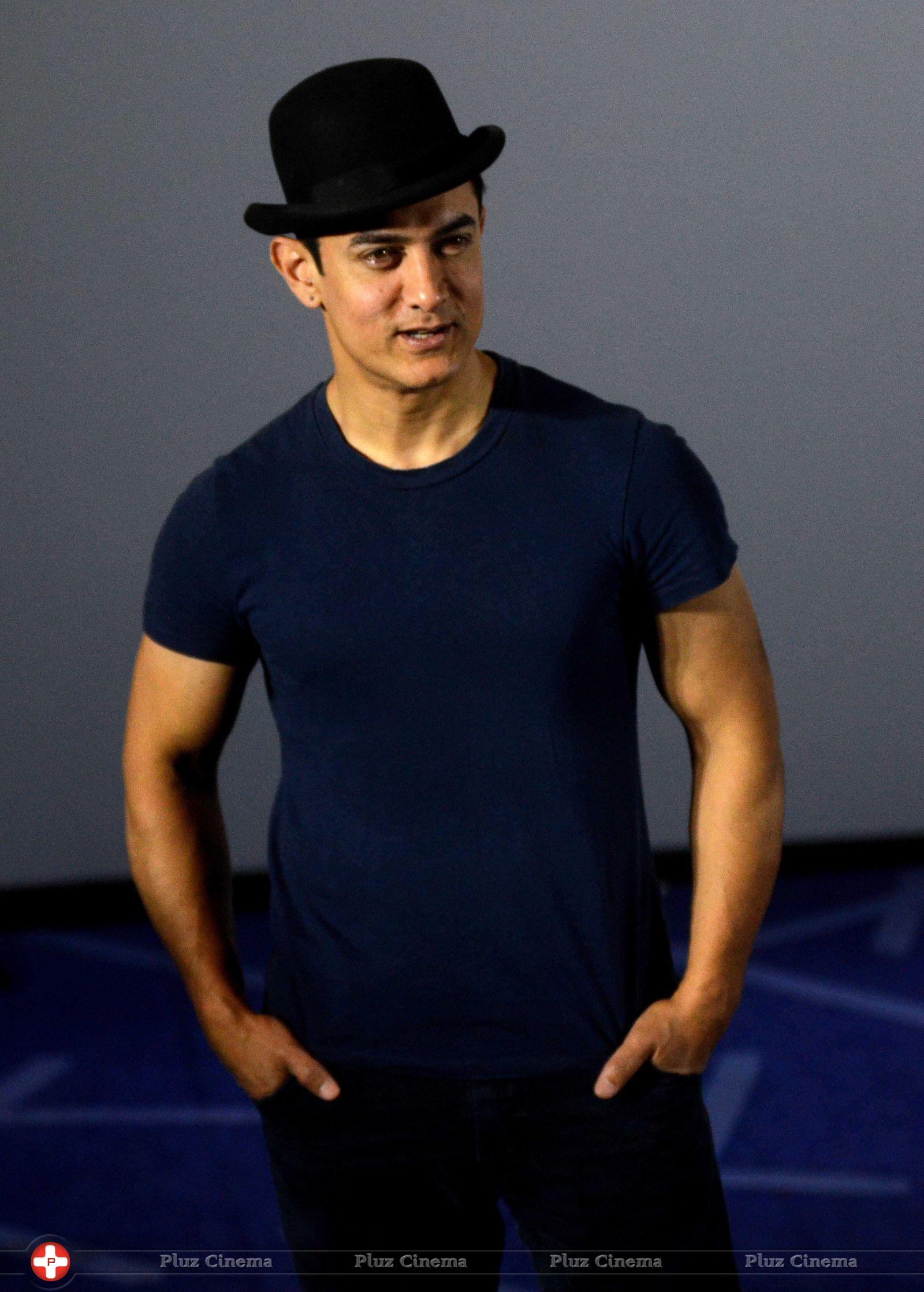 Aamir Khan - Dhoom 3 Movie Trailer Launch Stills | Picture 621570