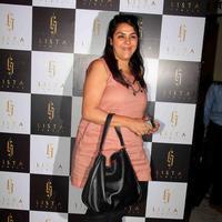 Karuna Badwal - Shahrukh Khan & Others at The Launch of Lista Jewellery Store Photos | Picture 622816