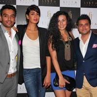 Shahrukh Khan & Others at The Launch of Lista Jewellery Store Photos | Picture 622843