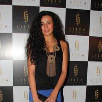 Pia Trivedi - Shahrukh Khan & Others at The Launch of Lista Jewellery Store Photos | Picture 622845