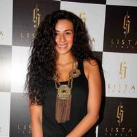 Pia Trivedi - Shahrukh Khan & Others at The Launch of Lista Jewellery Store Photos | Picture 622847