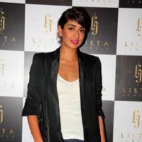 Binal - Shahrukh Khan & Others at The Launch of Lista Jewellery Store Photos | Picture 622849