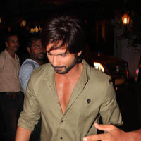 Shahid Kapoor - Shahid & Sonakshi at R Rajkumar Movie Completion Party Photos | Picture 622294