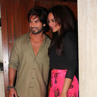 Shahid & Sonakshi at R Rajkumar Movie Completion Party Photos | Picture 622337