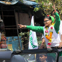 Rakhi Sawant - Candidates begin filing nomination papers for election 2014 Photos | Picture 737936