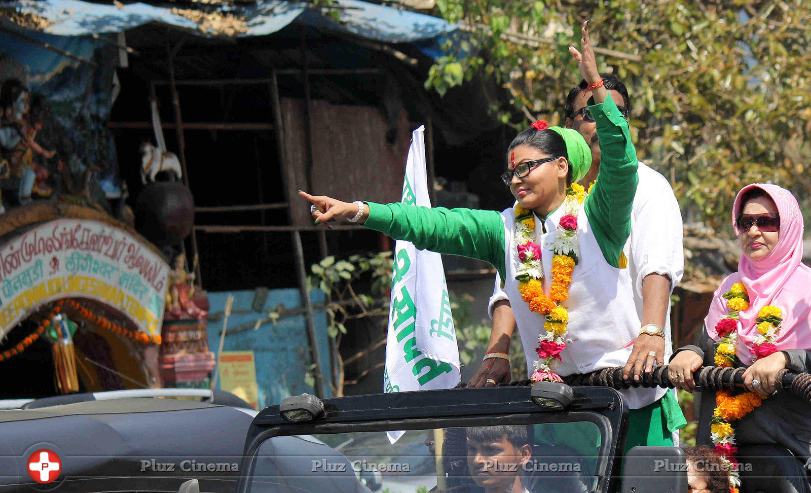 Rakhi Sawant - Candidates begin filing nomination papers for election 2014 Photos | Picture 737936
