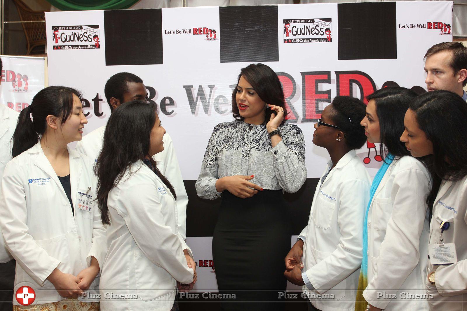Sameera Reddy - Sameera Reddy aims to stop iron deficiency anemia in India Photos | Picture 738753