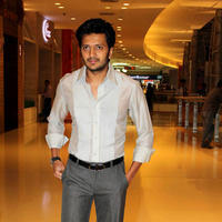 Ritesh Deshmukh - Premier of film Yellow Photos | Picture 739178