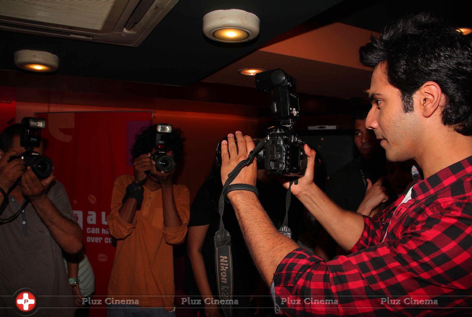 Varun Dhawan - Varun Dhawan and Ileana Promotes their film at cafe and theatres Photos | Picture 739569