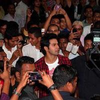 Varun Dhawan and Ileana Promotes their film at cafe and theatres Photos | Picture 739573