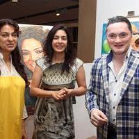 Celebrities throng to Nawaz Modi solo art exhibition Photos | Picture 740111