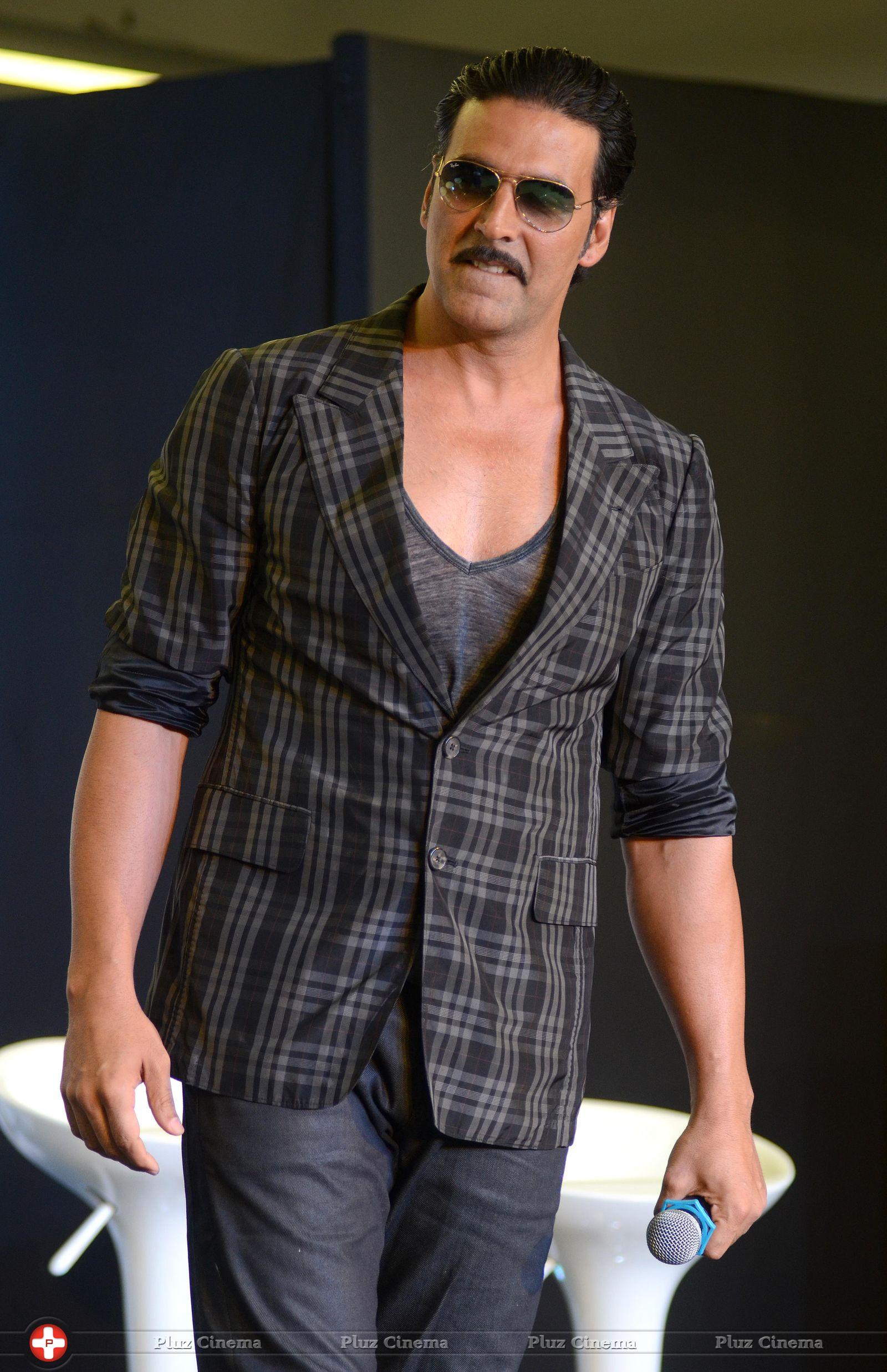 Akshay Kumar - Trailer Launch of film Fugly Photos | Picture 740612