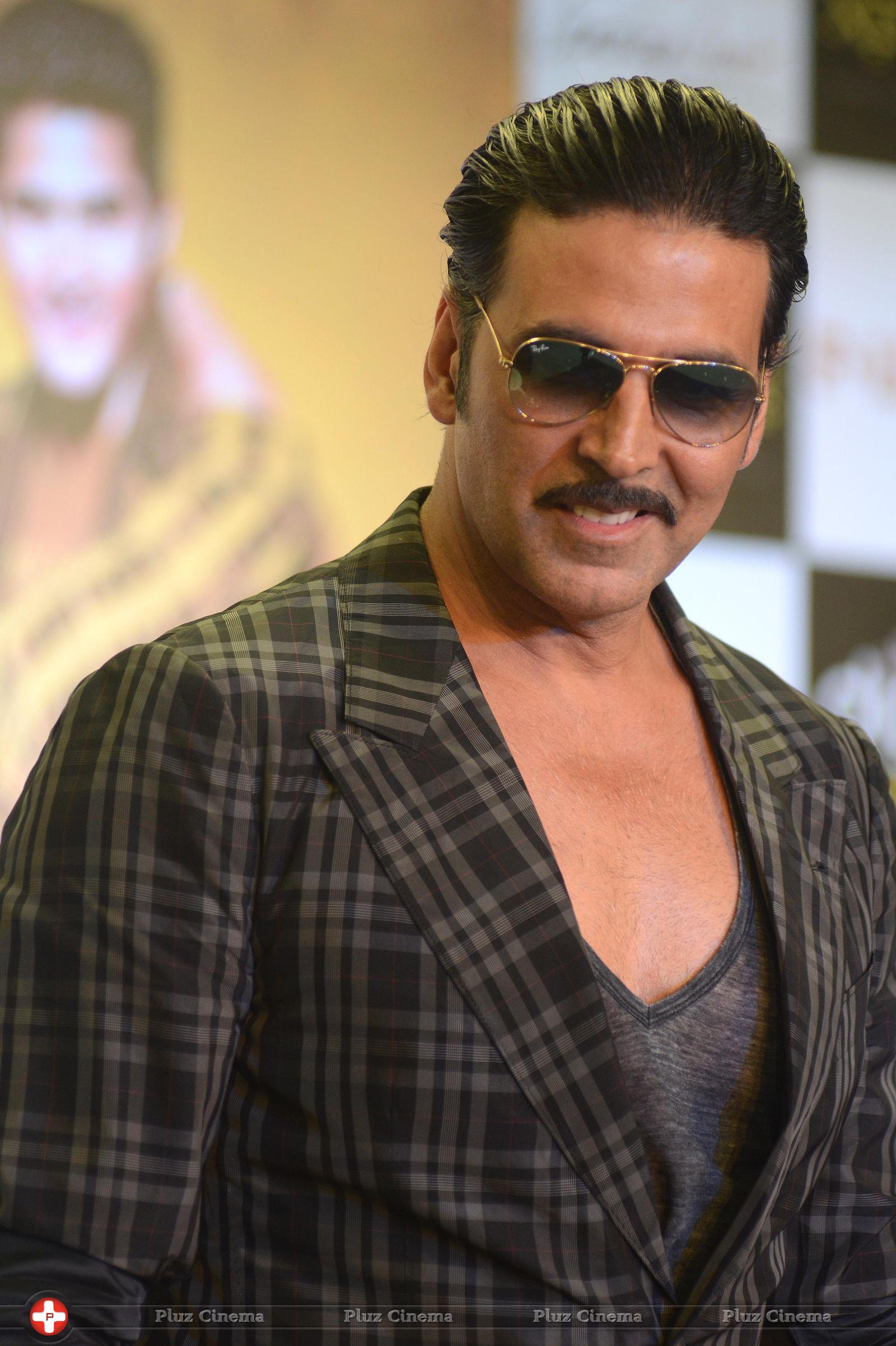 Akshay Kumar - Trailer Launch of film Fugly Photos | Picture 740613