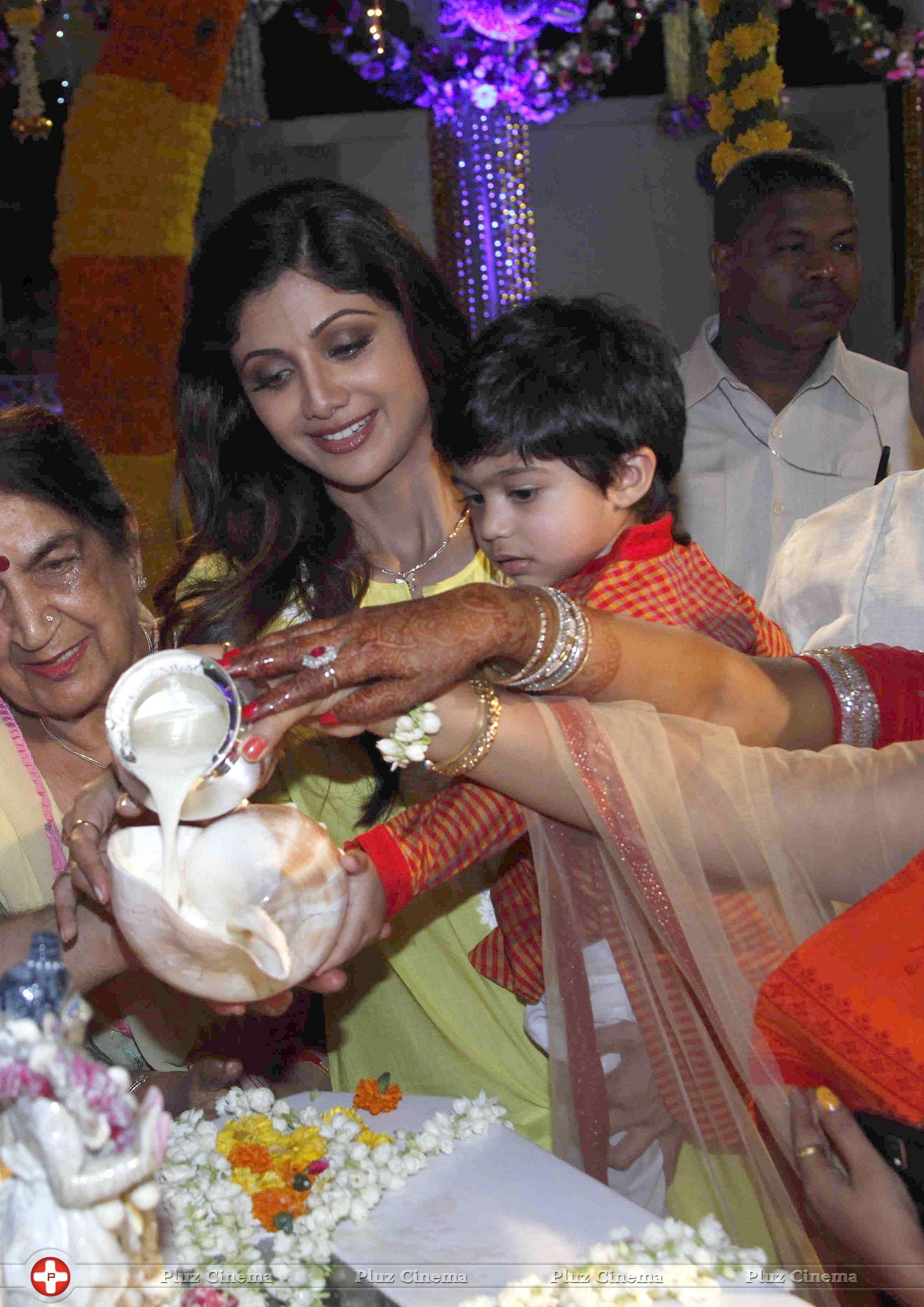 Shilpa Shetty - Shilpa Shetty celebrates Ram Navami Photos | Picture 741433