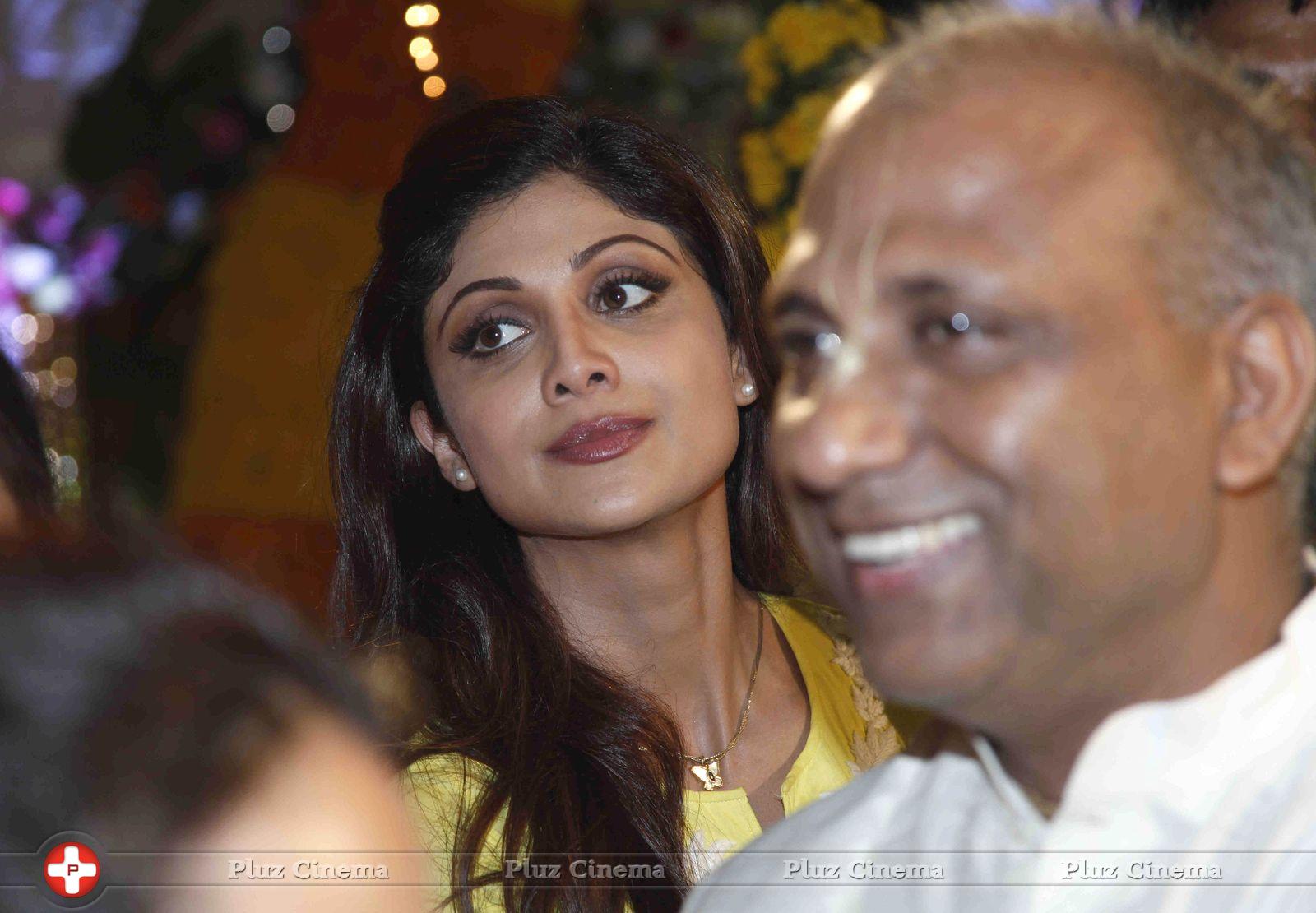 Shilpa Shetty - Shilpa Shetty celebrates Ram Navami Photos | Picture 741435