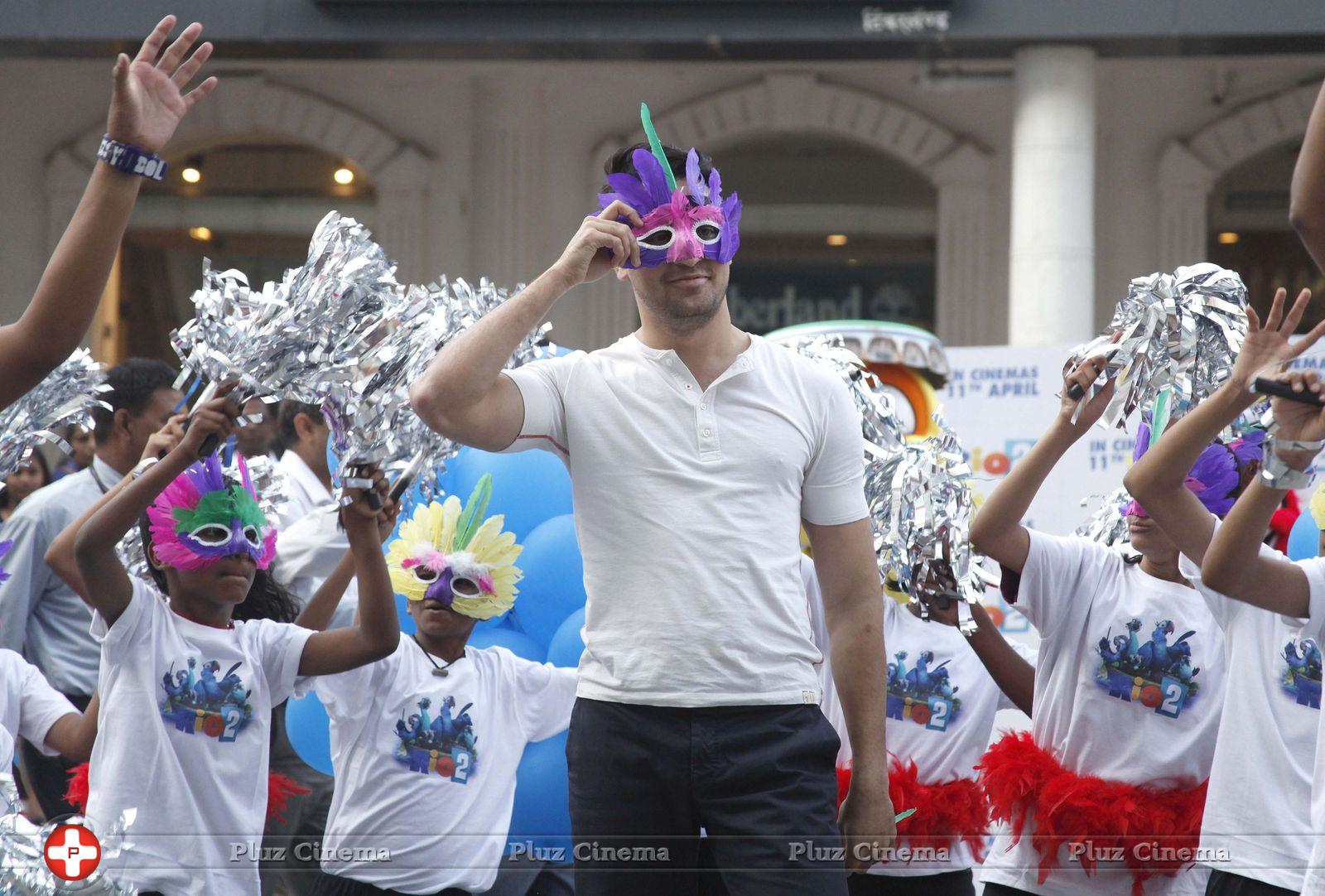 Imran Khan - Imran Khan promotes his film Rio 2 Photos | Picture 741523