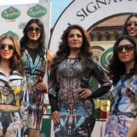 Raveena Tandon - Mc Dowell Signature Indian Derby Photos | Picture 707004