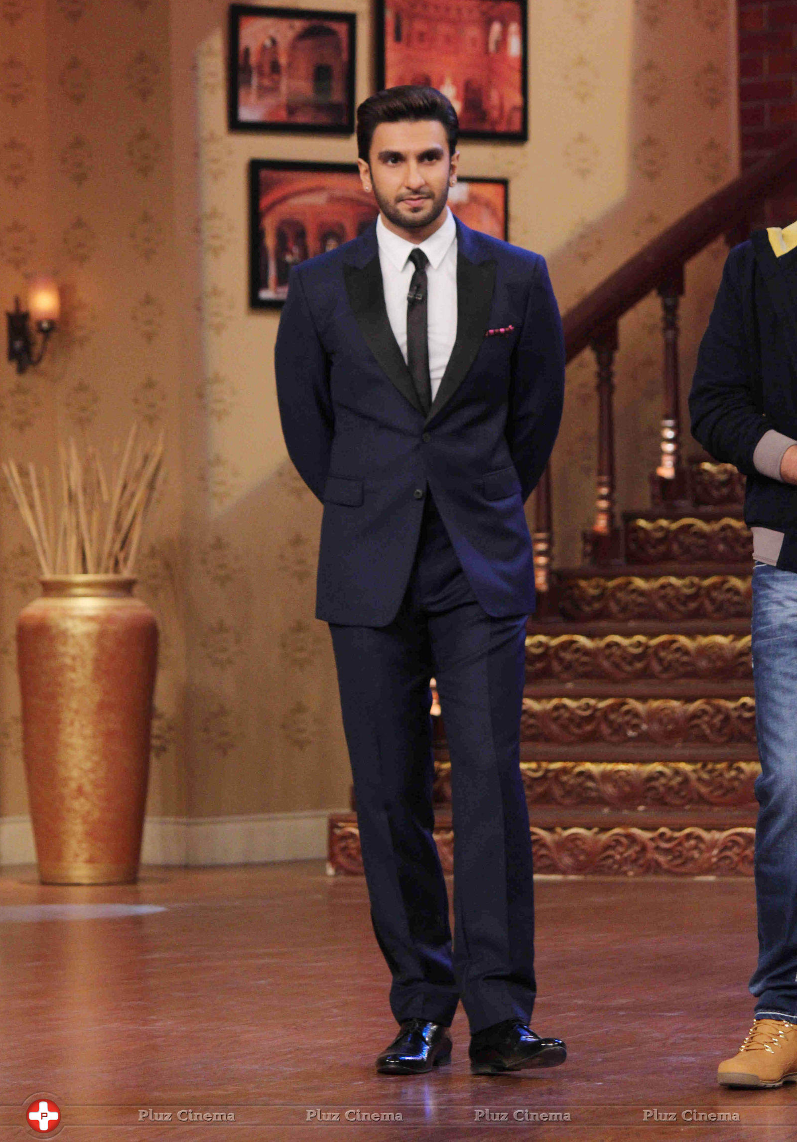Ranveer Singh - Gunday film Promotion on Comedy Nights with Kapil Photos | Picture 708637