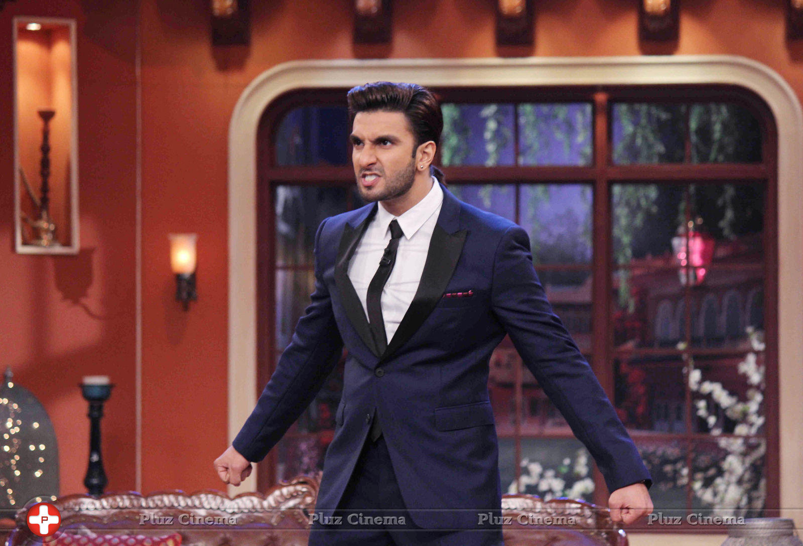 Ranveer Singh - Gunday film Promotion on Comedy Nights with Kapil Photos | Picture 708657