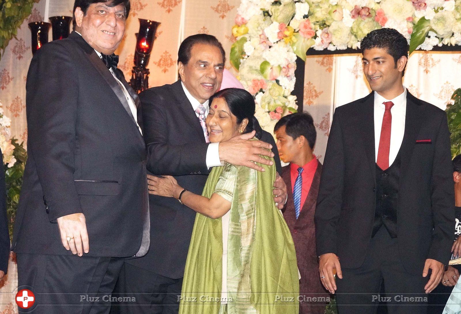 Ahana Deol's wedding reception Stills | Picture 709407