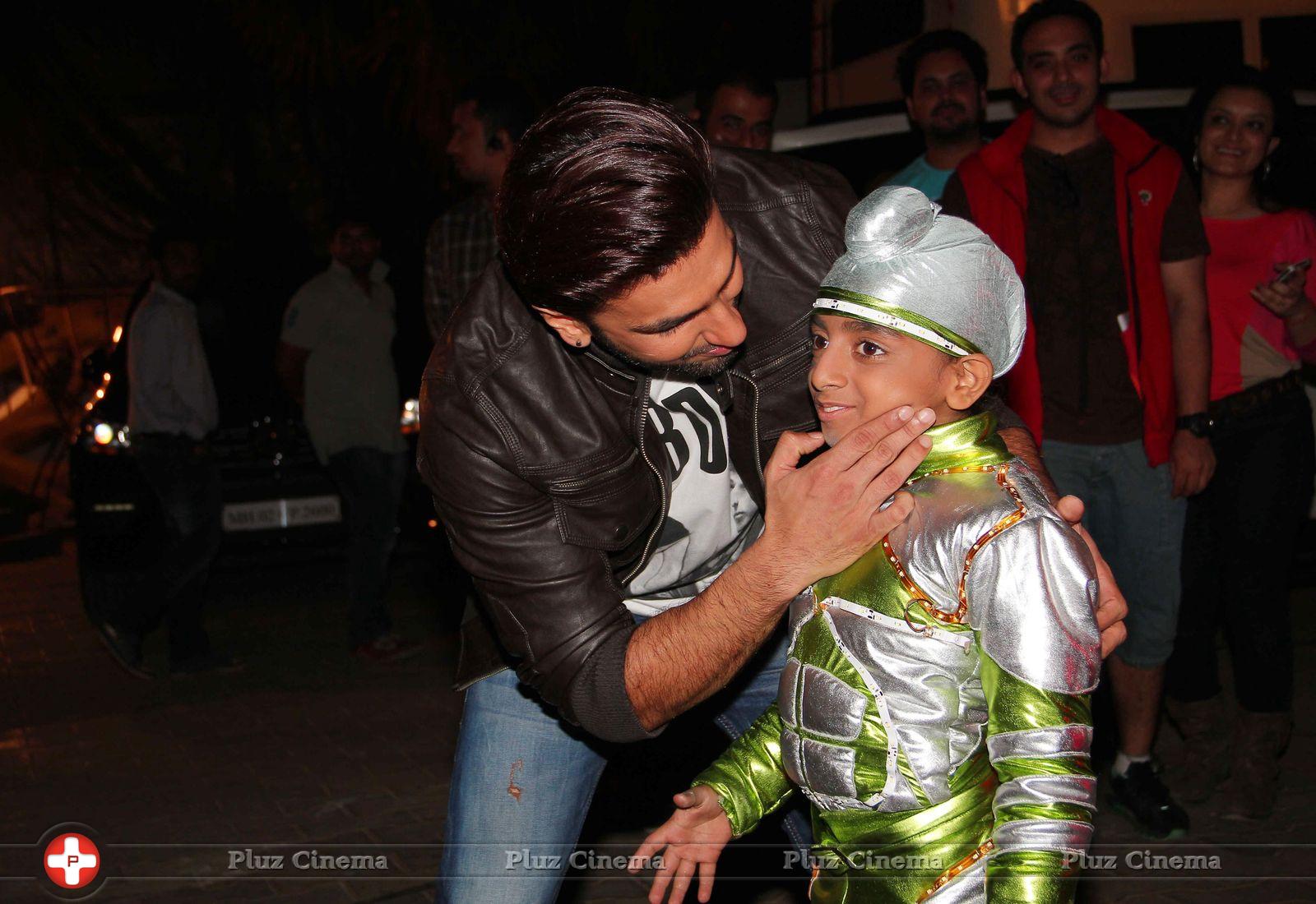 Ranveer Singh - Promotion of Gunday on the sets of Boogie Woogie Kids Championship Photos | Picture 709417