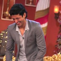Farhan Akhtar - Shaadi Ke Side Effects promoted on Comedy Nights with Kapil Photos | Picture 711223