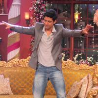 Farhan Akhtar - Shaadi Ke Side Effects promoted on Comedy Nights with Kapil Photos | Picture 711230