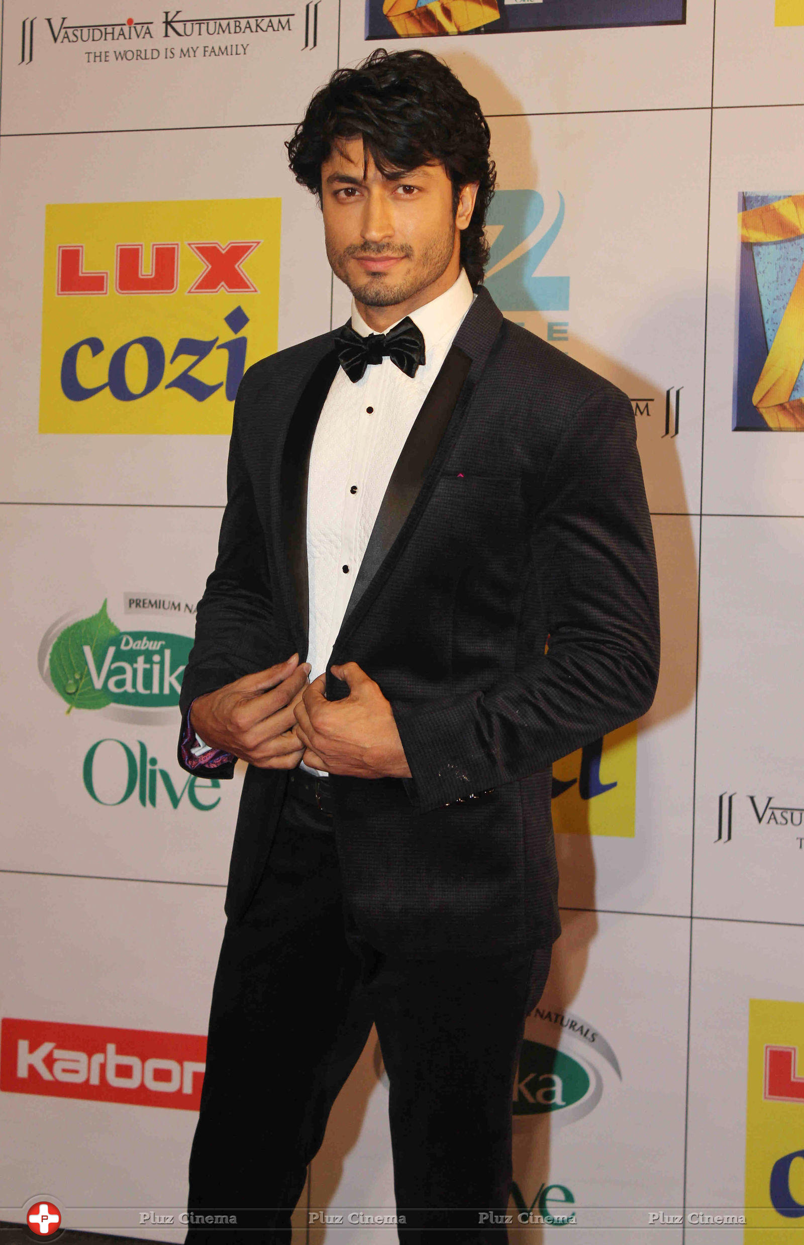 Vidyut Jamwal - Zee Cine Awards 2014 Photos | Picture 710927