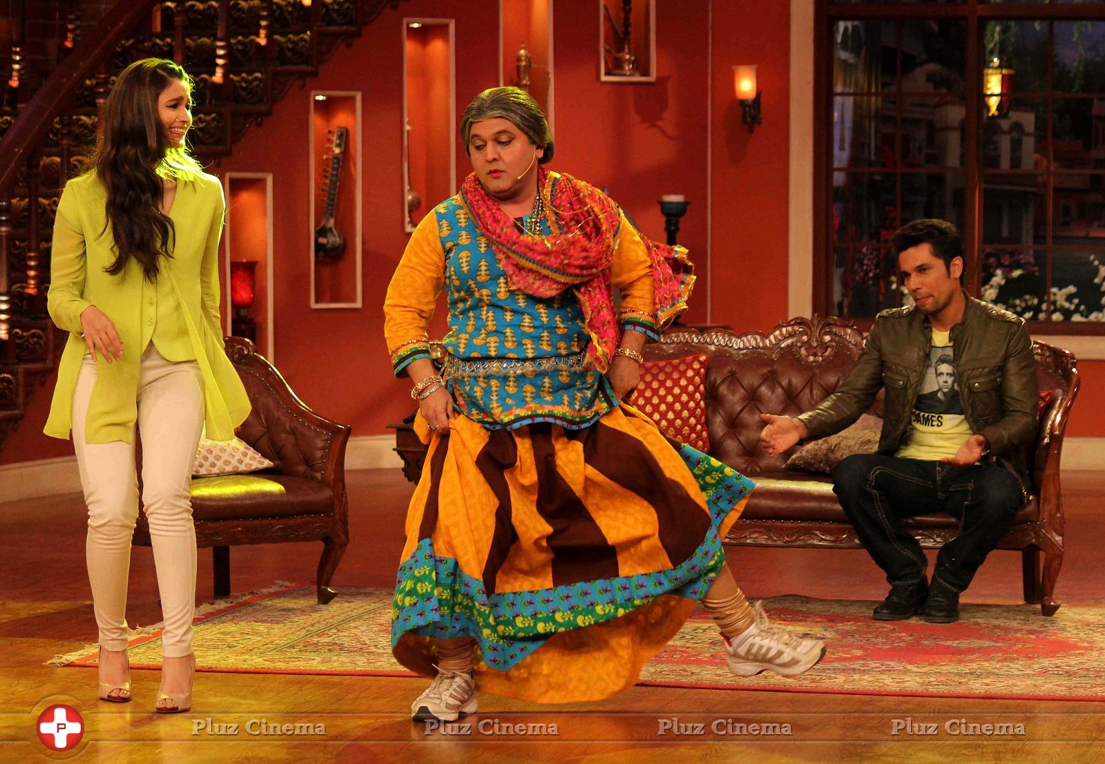 Film Highway promoted on sets of Comedy Nights with Kapil Photos | Picture 713765
