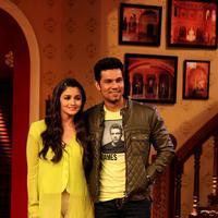Film Highway promoted on sets of Comedy Nights with Kapil Photos | Picture 713771