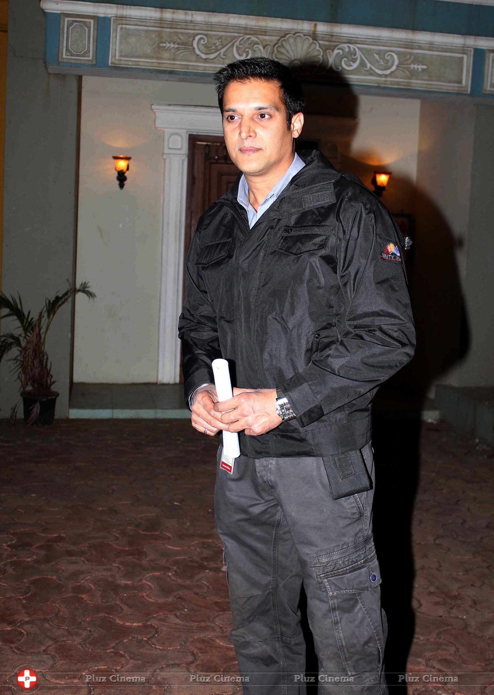 Jimmy Shergill - Promotion of film Darr at the Mall on the sets of Taarak Mehta Ka Ooltah Chashmah Photos | Picture 713814