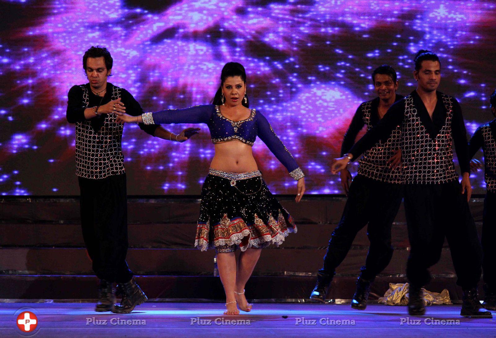 Sambhavna Seth - Juhi and Govinda at Grand finale Indian Princess 2014 Season 5 Photos | Picture 714967