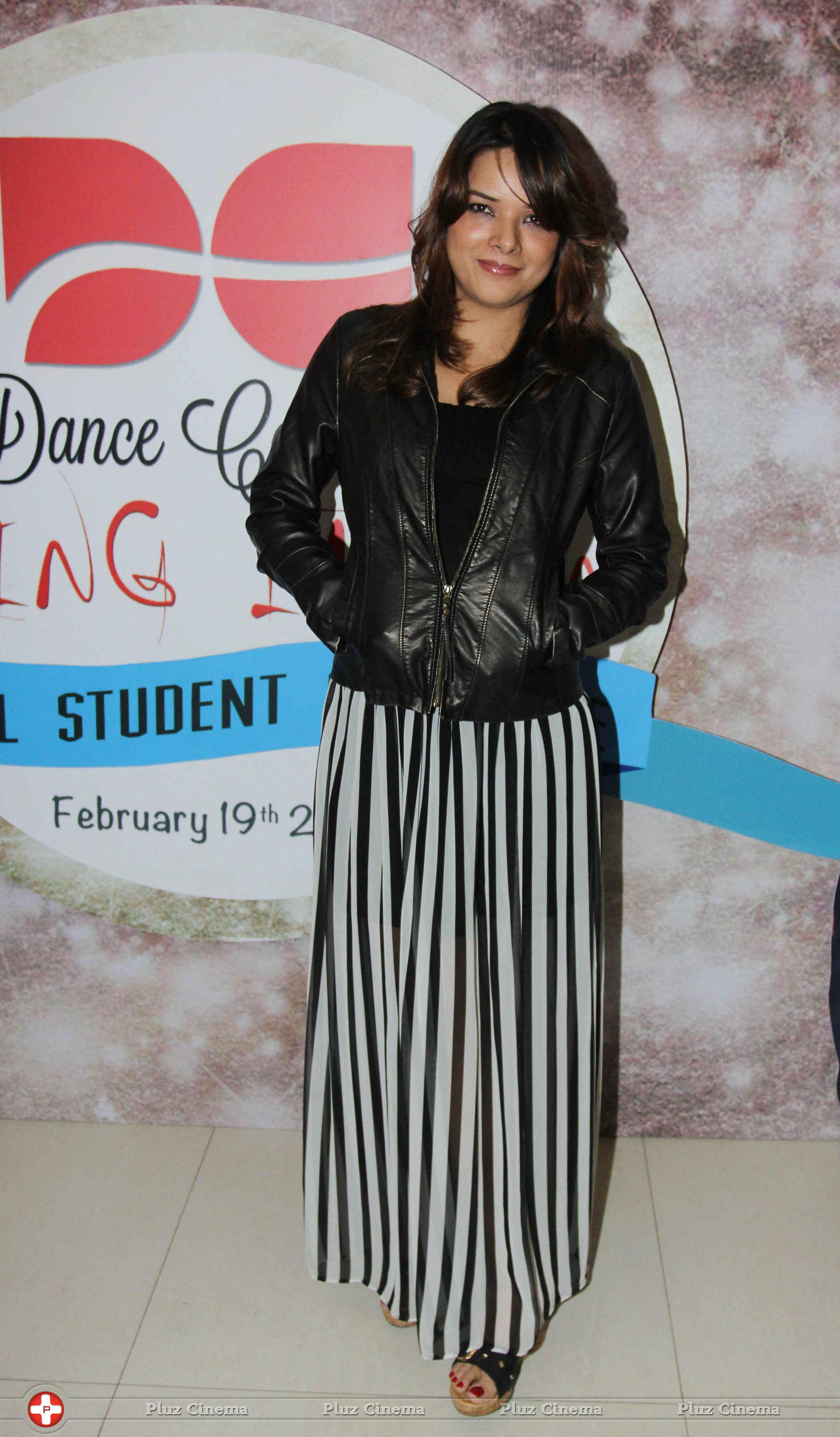 Udita Goswami - Smiley Suri dances at Dance Central students showcase Photos | Picture 715438