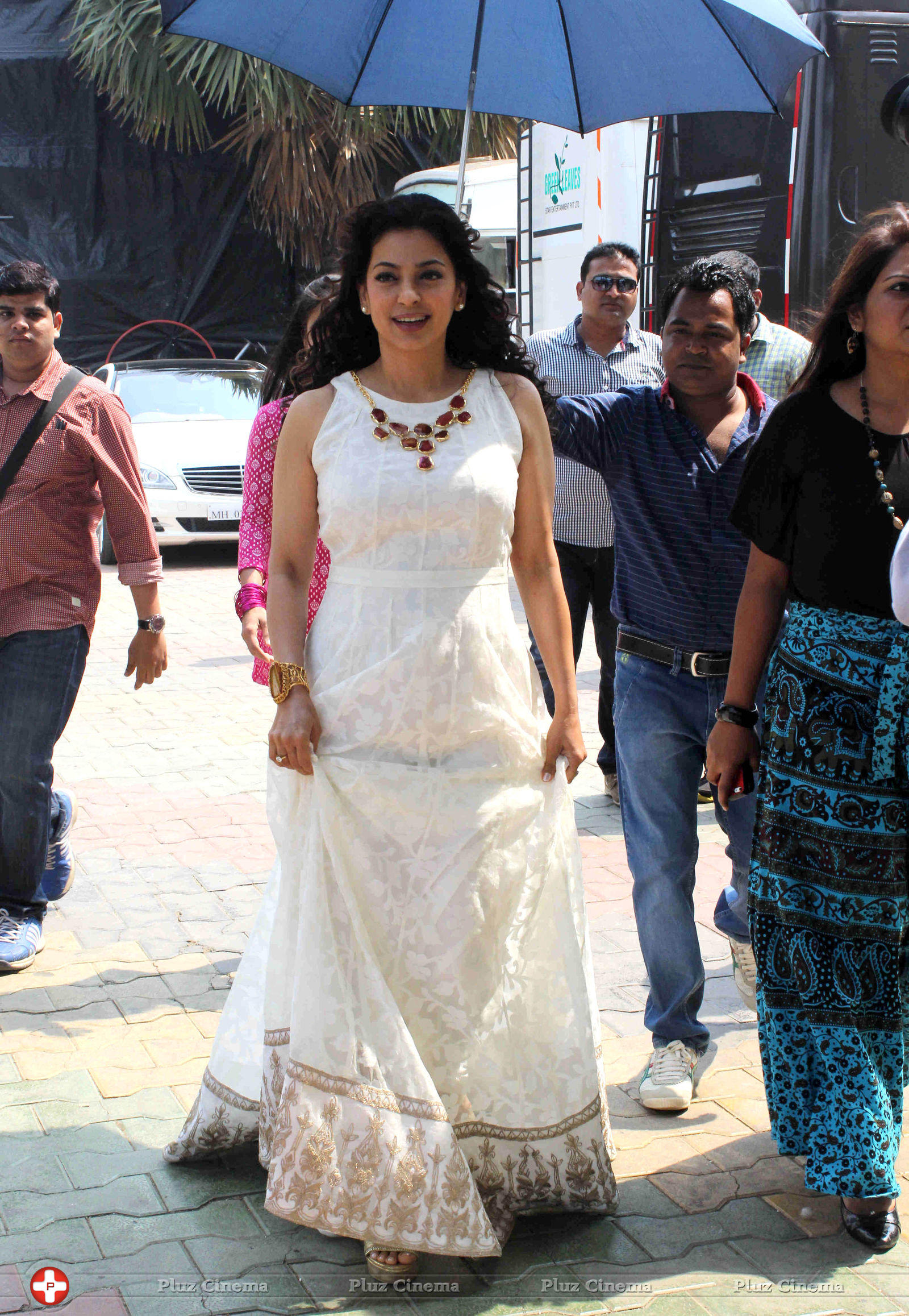 Juhi Chawla - Promotion of film Gulaab Gang on the sets of Boogie Woogie Stills | Picture 716381