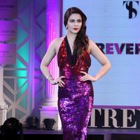 Ankita Shorey - Celebrities walk the ramp for Retail Jeweller India Trendsetters Photos | Picture 716762