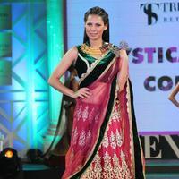 Rochelle Maria Rao - Celebrities walk the ramp for Retail Jeweller India Trendsetters Photos | Picture 716784