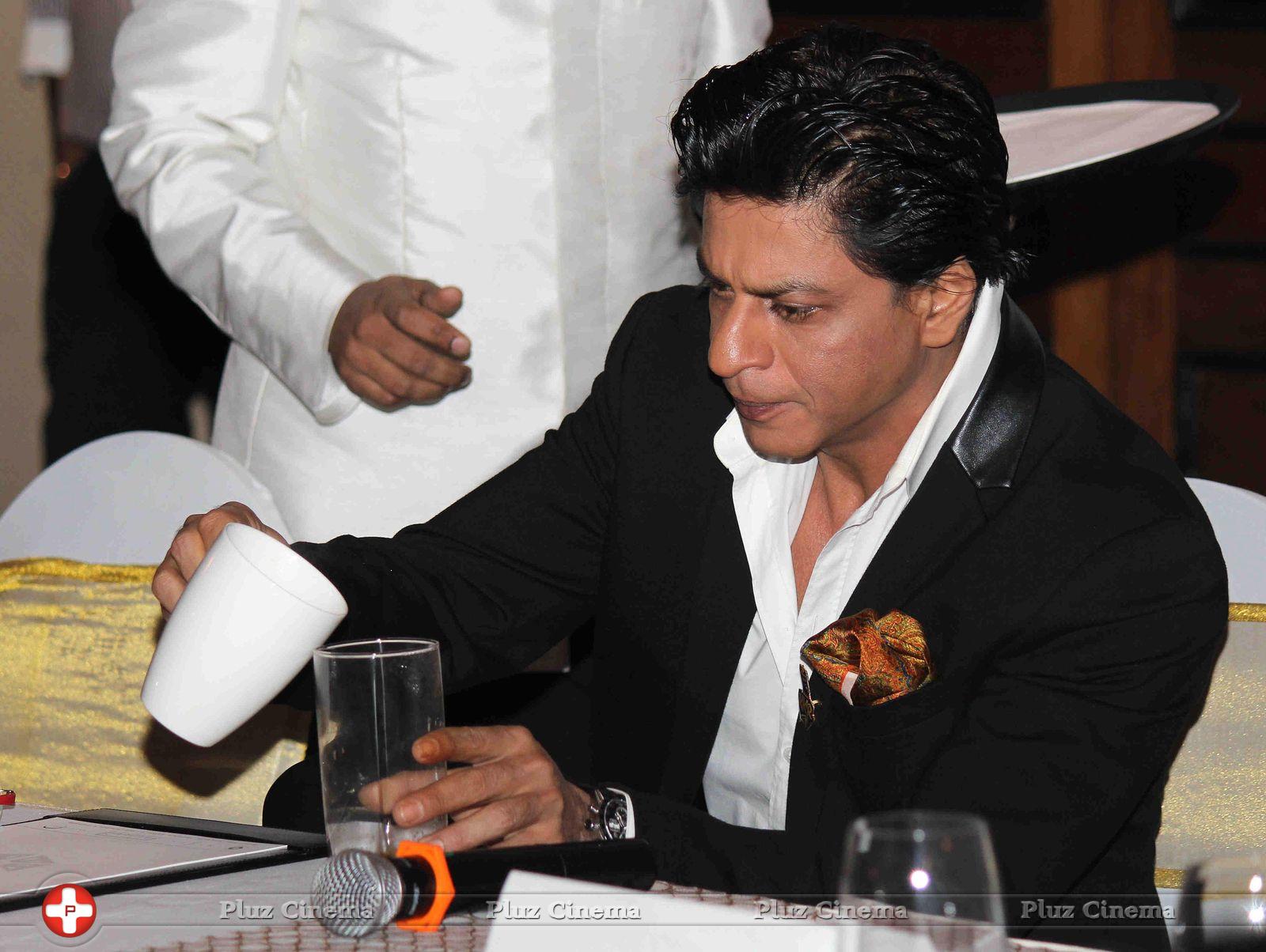 Shahrukh Khan - SRK launches Discovery Channel's new show Living with KKR Photos | Picture 716346