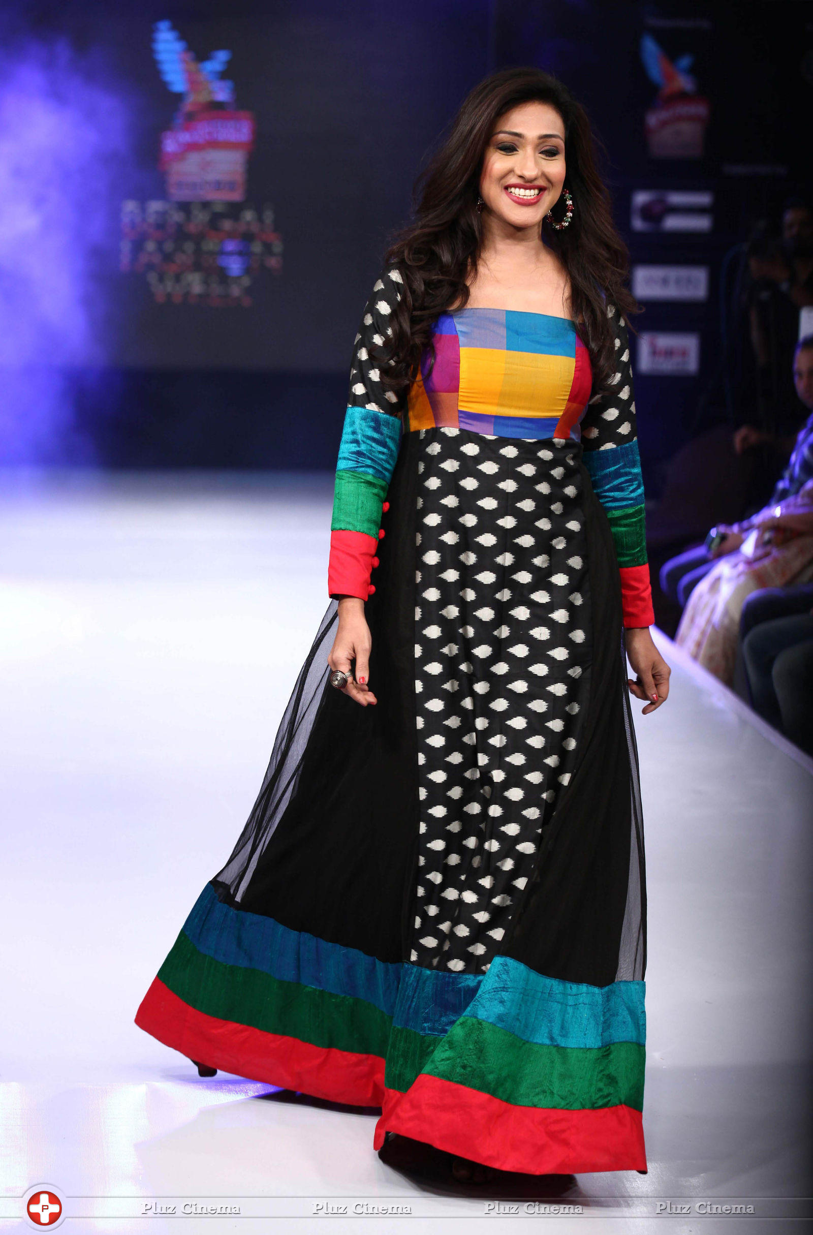 Rituparna Sengupta - Kingfisher Ultra Bengal Fashion Week 2014 Photos | Picture 717044