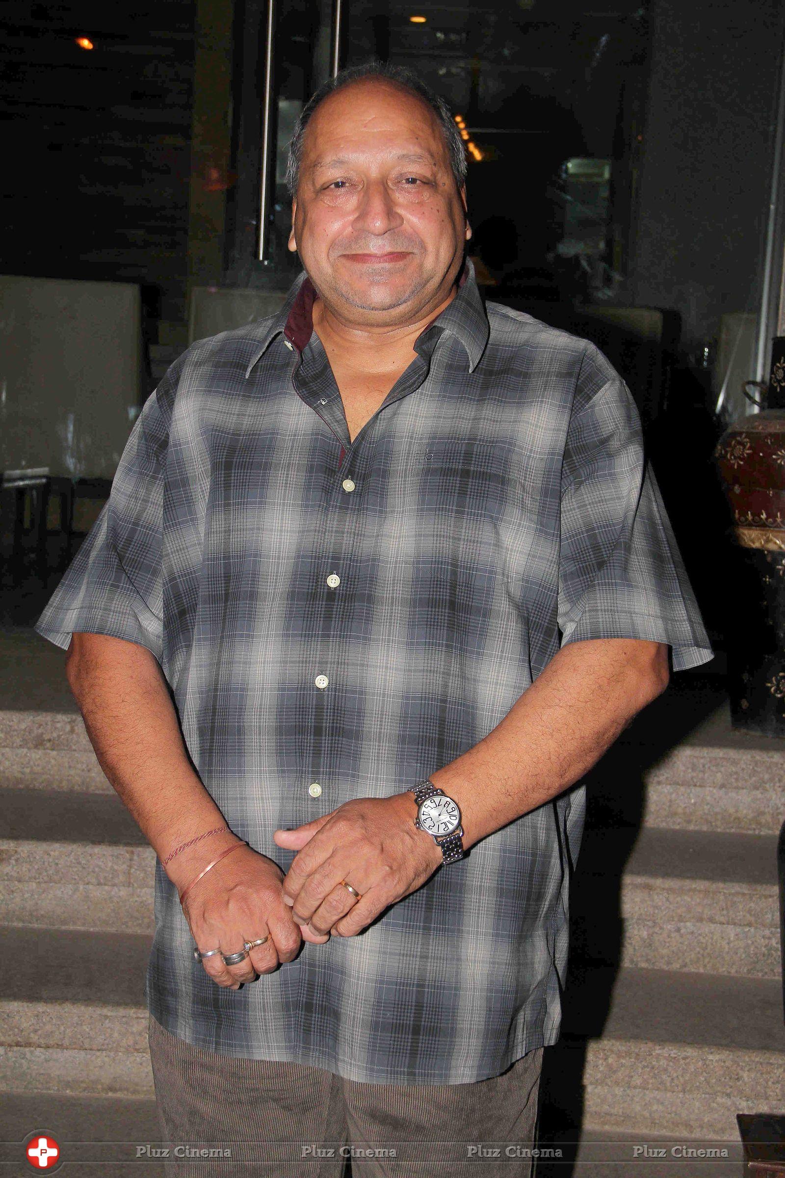 Sudhir Pandey - Success party of TV serial Balika Vadhu Photos | Picture 717272