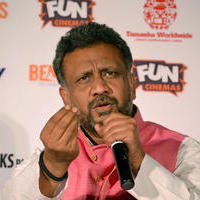 Anubhav Sinha - Madhuri Dixit & Anubhava Sinha promotes Gulaab Gang film Photos | Picture 719334