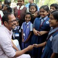 Nana Patekar interacts with School children Photos | Picture 719309