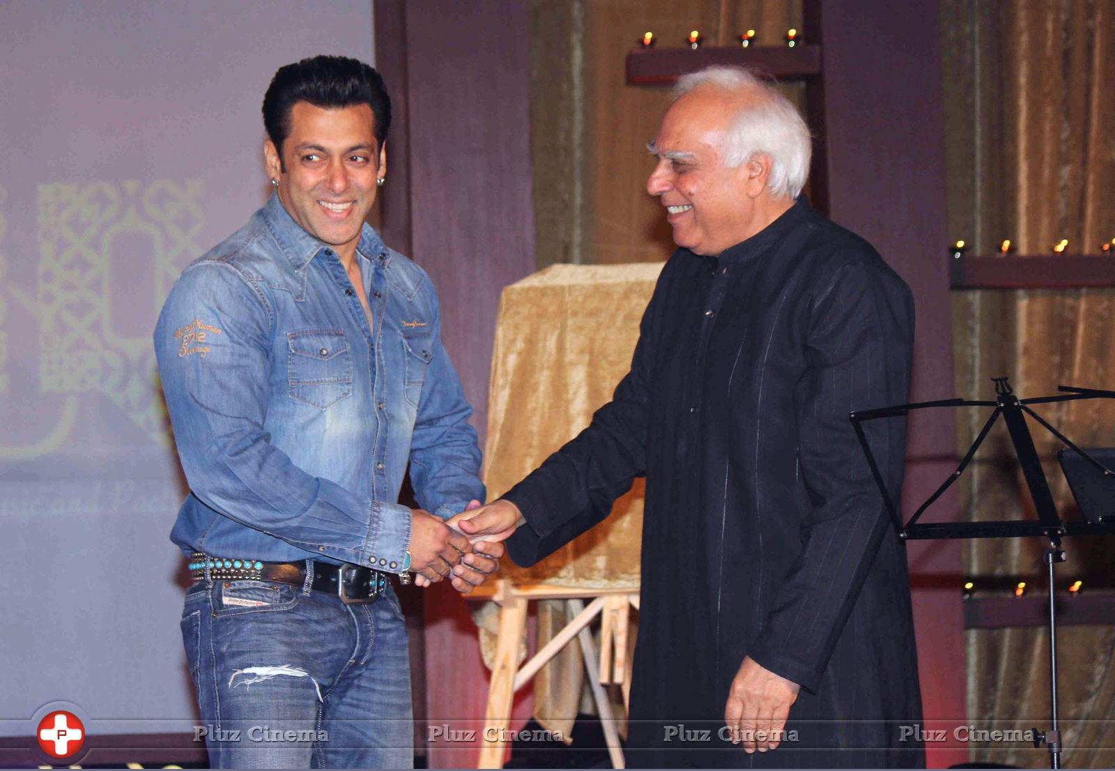 Salman Khan launches A.R. Rahman and Kapil Sibal album Raunaq Photos | Picture 720011