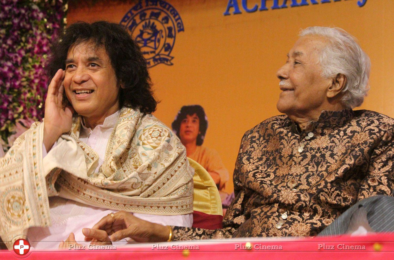 Felicitation ceremony of Hindustani classical singer Ustad Ghulam Mustafa Ali Stills | Picture 720538