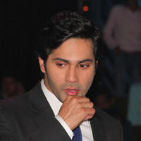 Varun Dhawan - Promotion of film Main Tera Hero on the sets of India's Got Talent Photos | Picture 720551