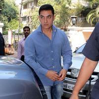 Aamir Khan - Aamir Khan gives tips on Road Safety Photos | Picture 690162